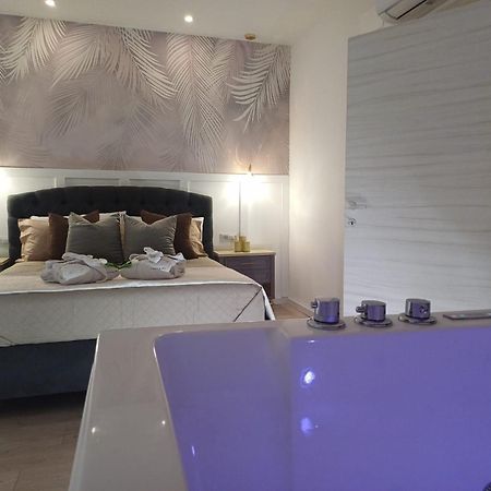 Dentro Le Mura-Suite House Sassari Exterior photo